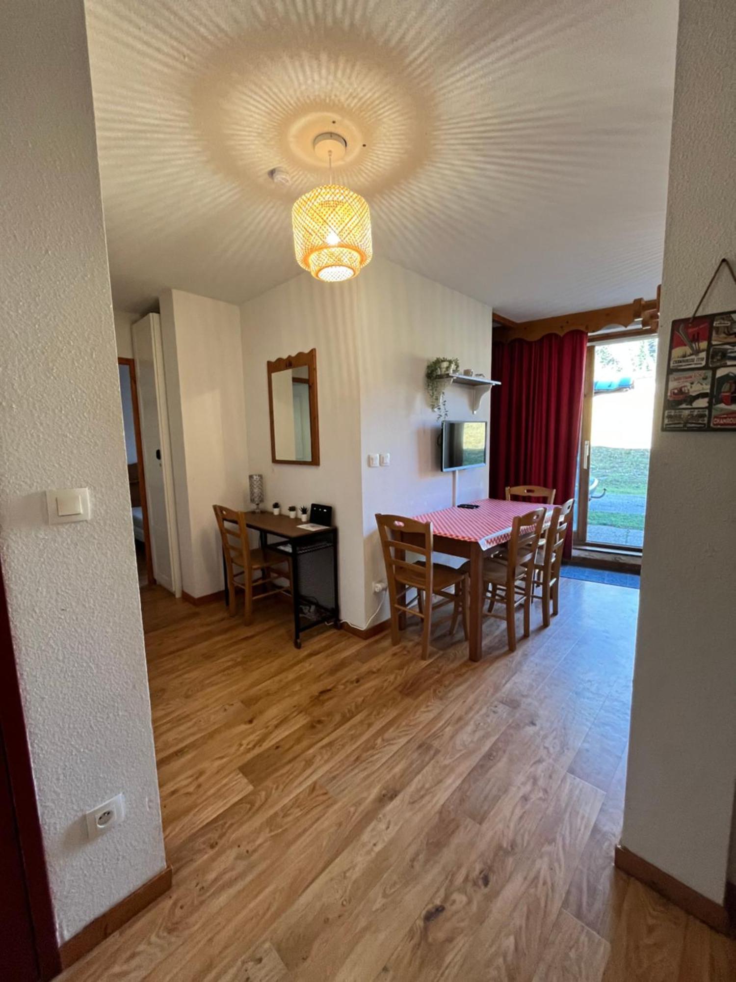 Charmant Appartement Confortable Pour 6 Personnes 40M2 Pied Pistes, Piscine, Wifi, Parking Шамрус Екстериор снимка